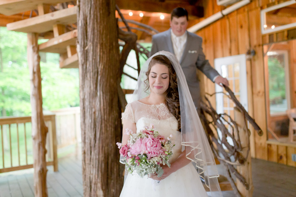 The Grand Barn at the Mohican, The Cannons Photography, thecannonsphotography.com, cannon candids photography is now the cannons, Northeast Ohio wedding venue, Northeast Ohio wedding photographer, Akron Ohio Photographer