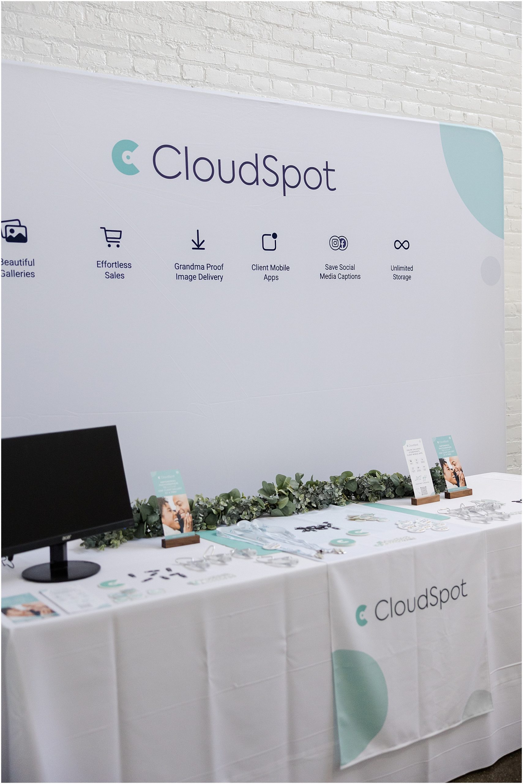 CloudSpot Sponsor at Photography Wedding Education Conference