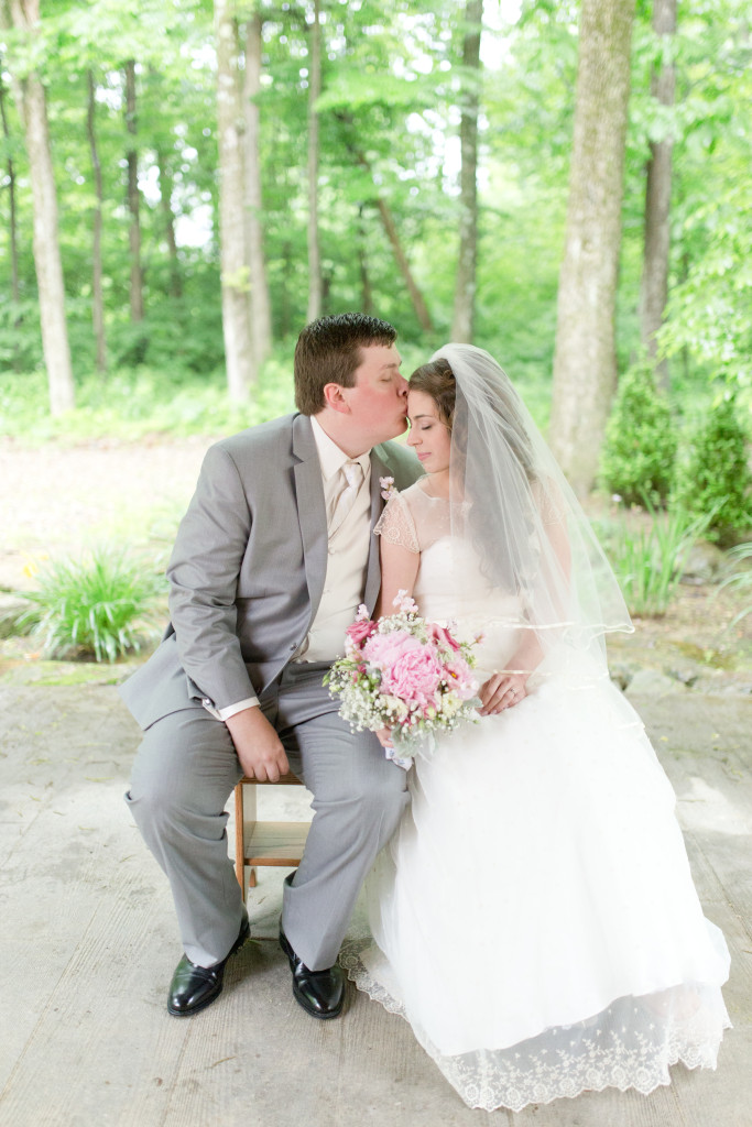 The Grand Barn at the Mohican, The Cannons Photography, thecannonsphotography.com, cannon candids photography is now the cannons, Northeast Ohio wedding venue, Northeast Ohio wedding photographer, Akron Ohio Photographer